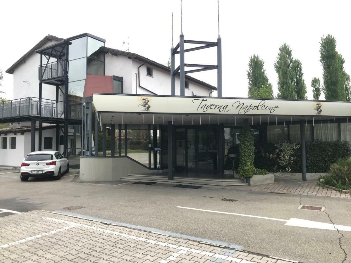 Taverna Napoleone San Lorenzo  エクステリア 写真